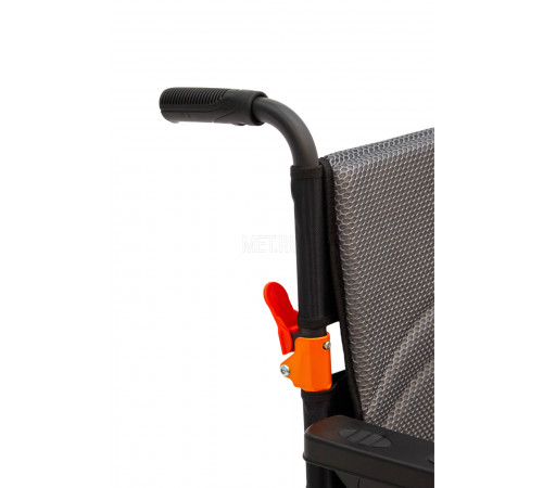 Кресло-коляска электрическая MET Versa