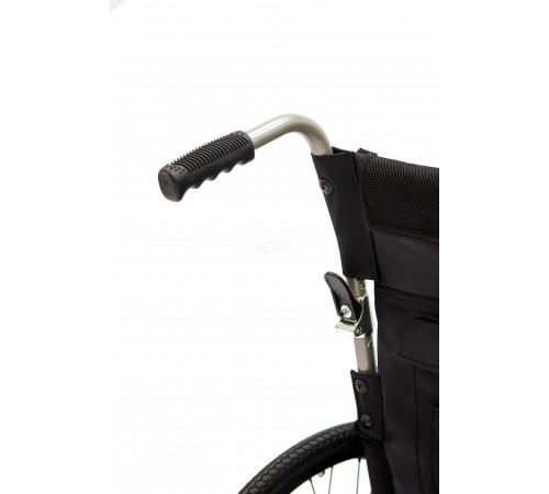 Кресло-коляска механическая MET Fly 300